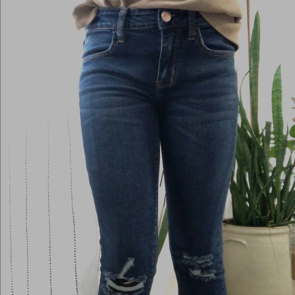 American Eagle Jeans! Size 2 good condition - Picture 2 of 7